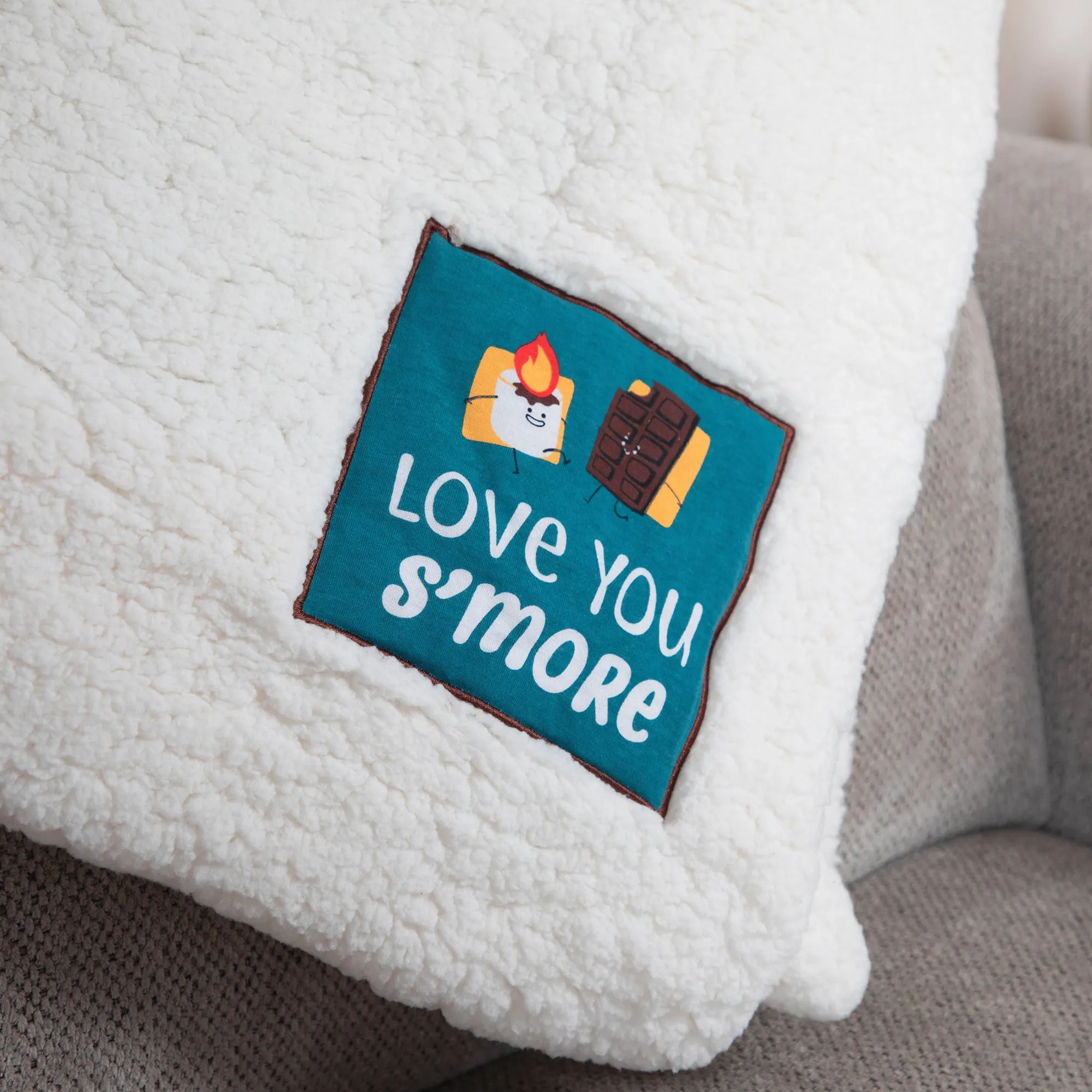 Cozy Fun Sherpa Blanket - 45 x 50