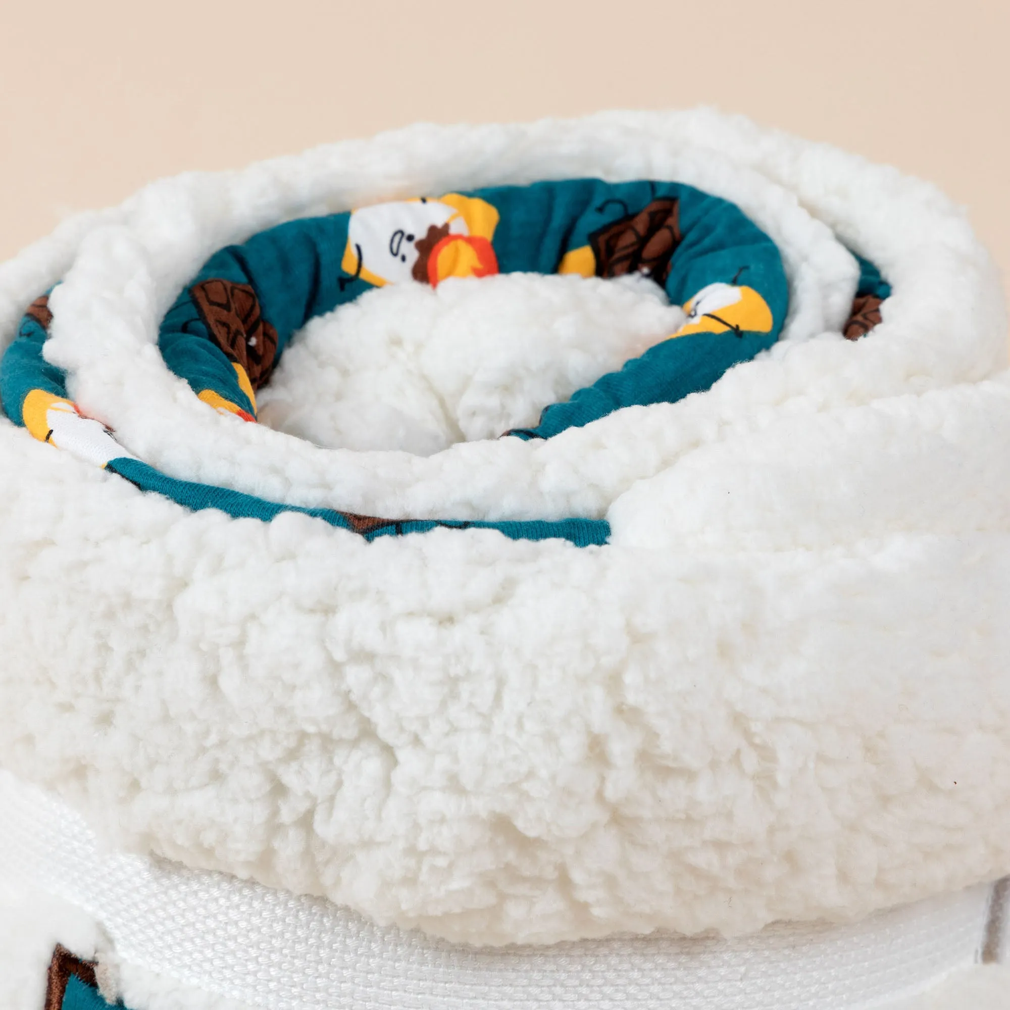 Cozy Fun Sherpa Blanket - 45 x 50