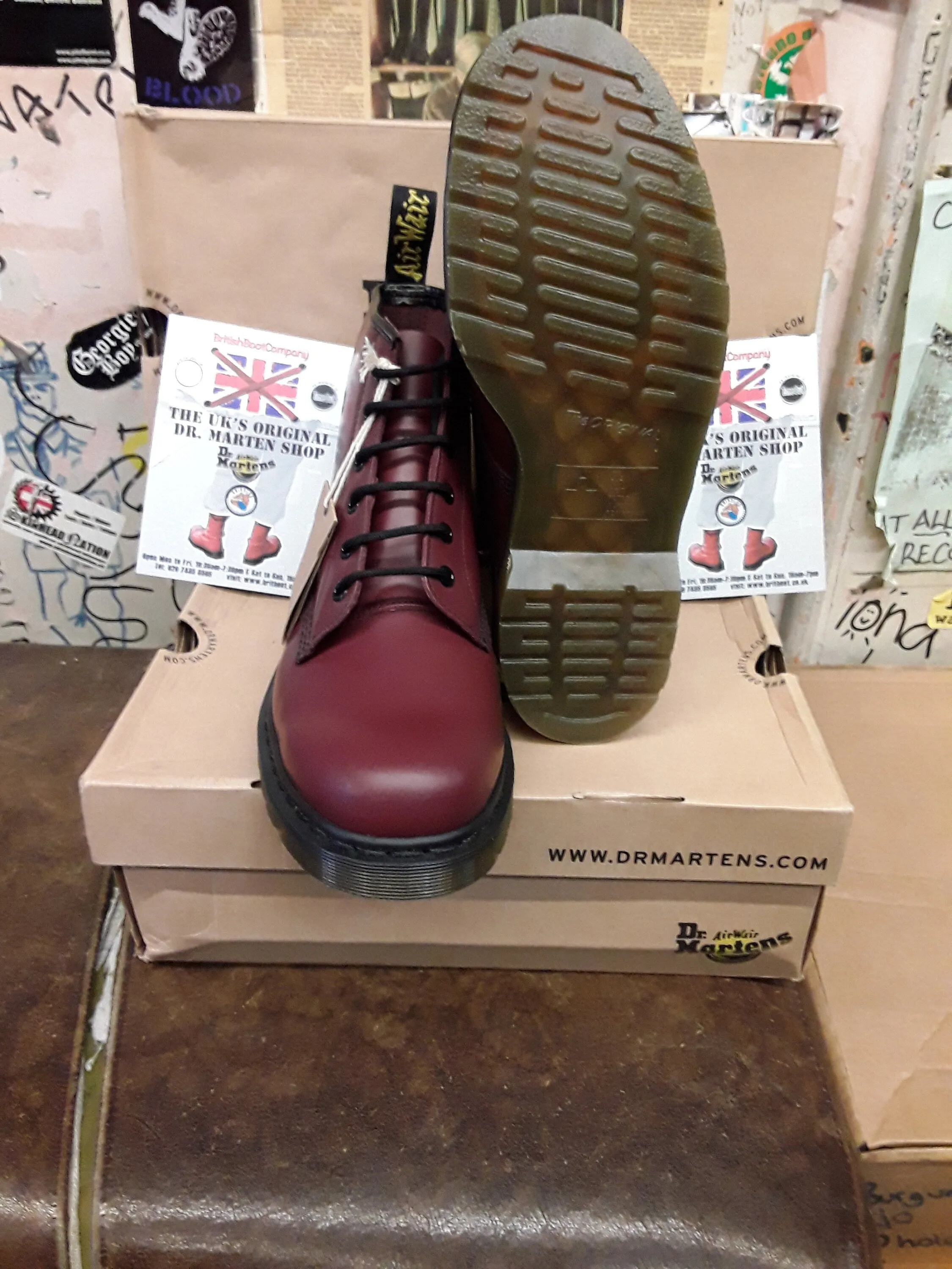 Dr Martens 101 Cherry 6 Hole Size 10