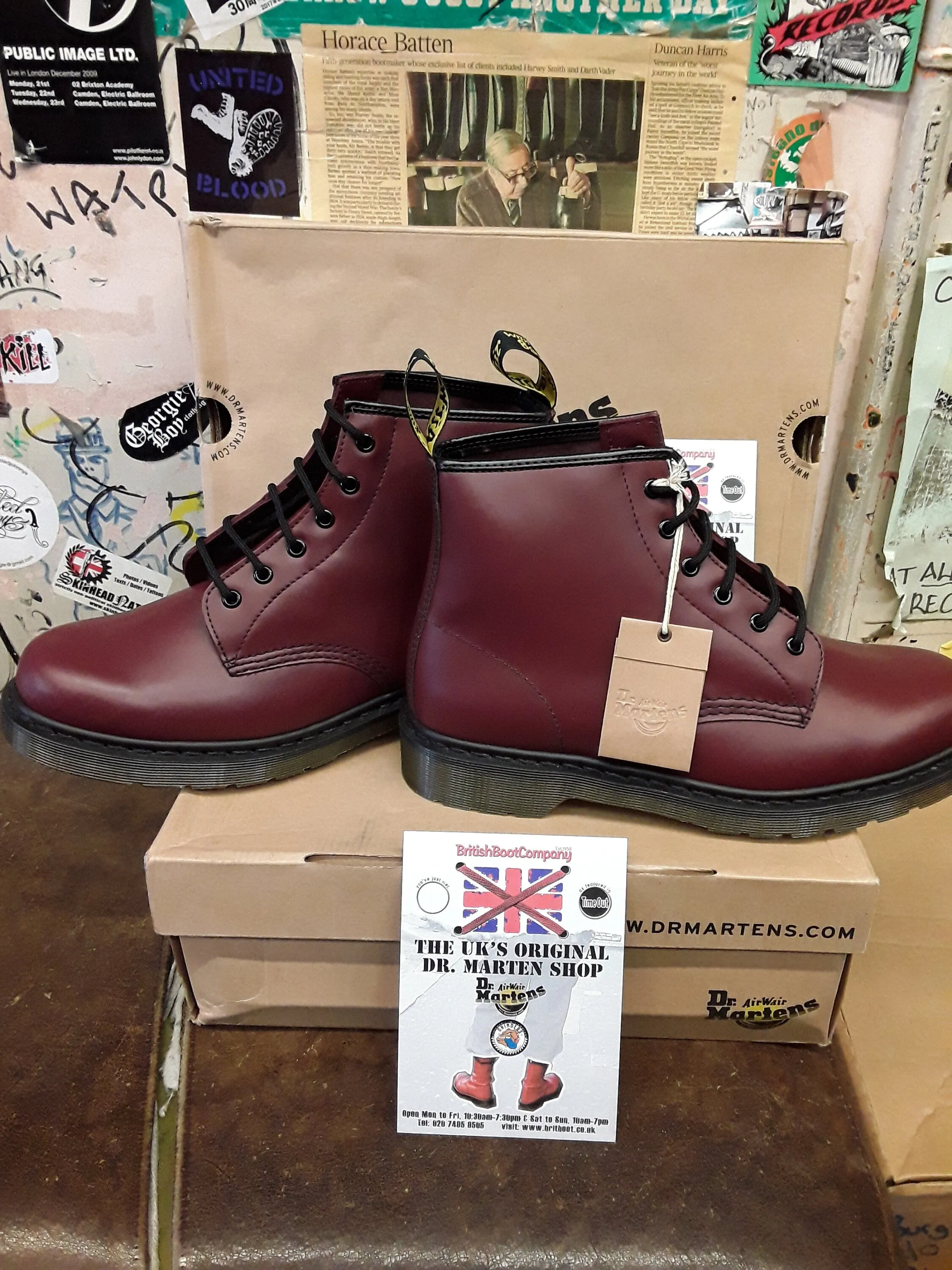 Dr Martens 101 Cherry 6 Hole Size 10