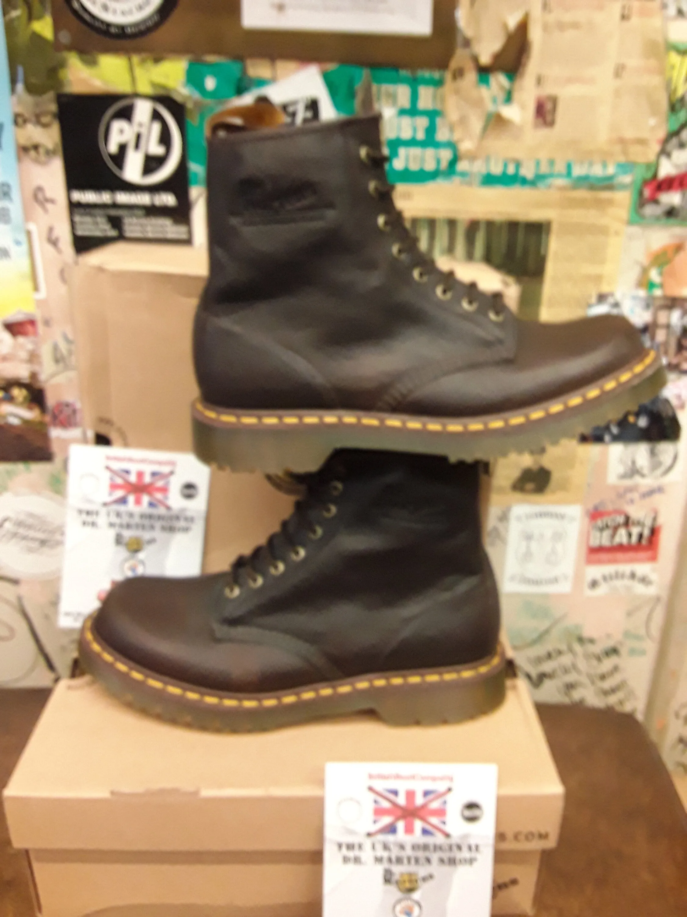 Dr Martens 1460 Bark Grizzly 8 Hole Various Sizes