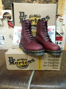 Dr Martens 1460 Burgundy Waxy 8 Hole Size 3