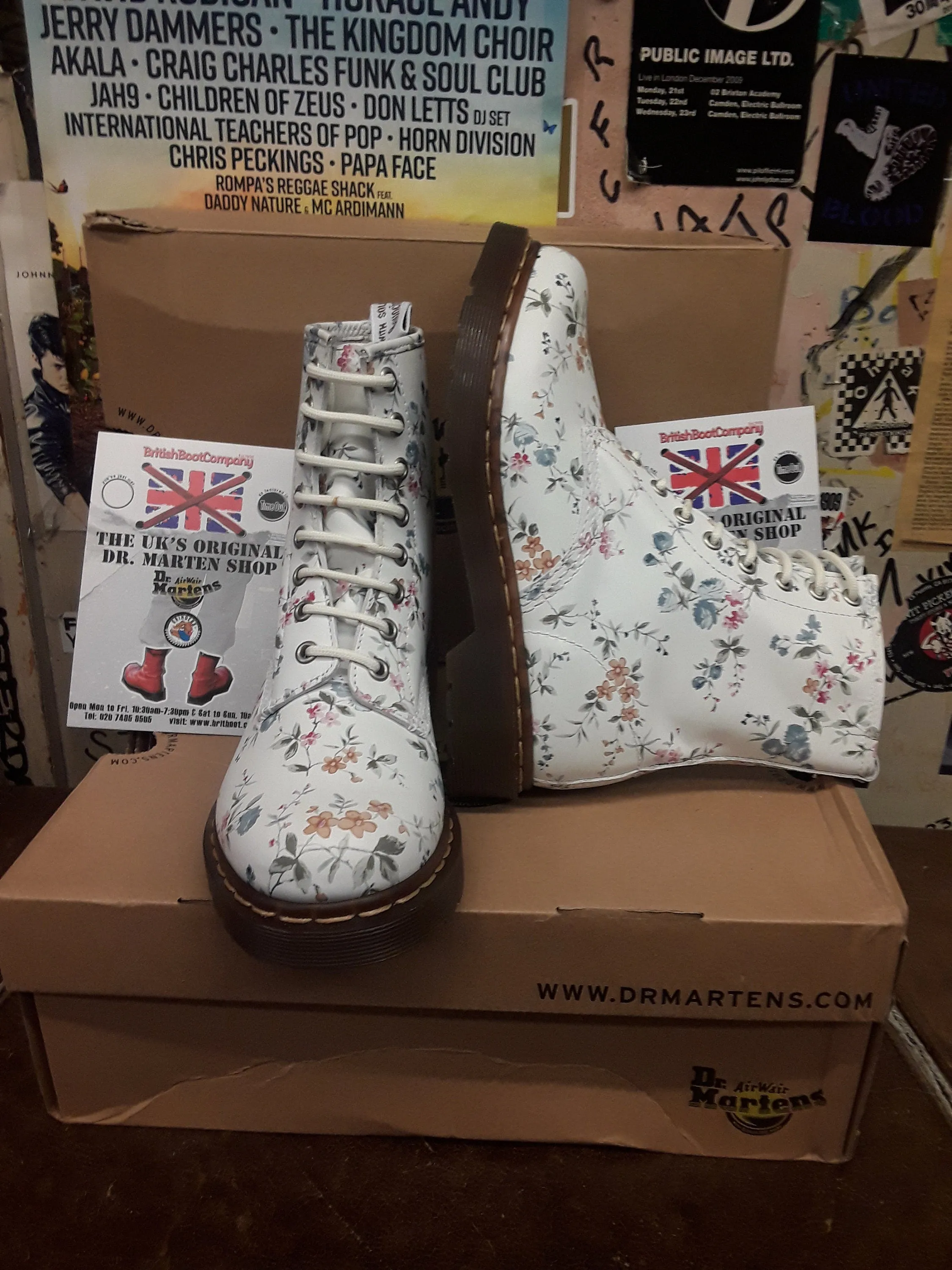 Dr Martens 1460 White wild flowers Various Sizes