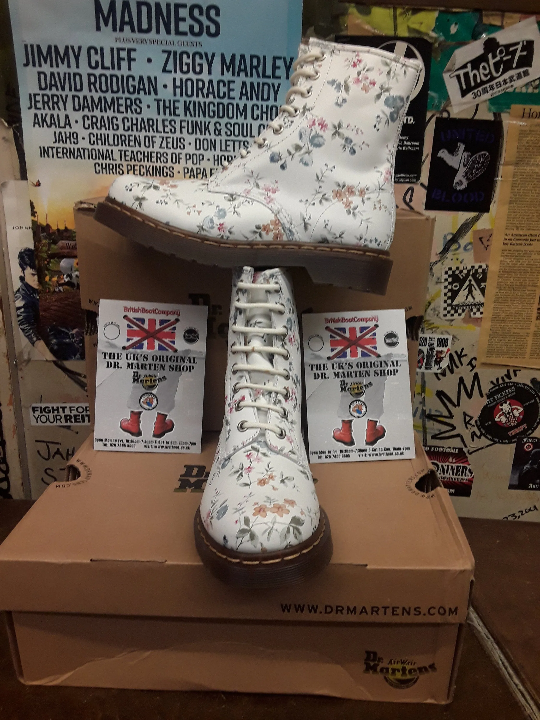 Dr Martens 1460 White wild flowers Various Sizes