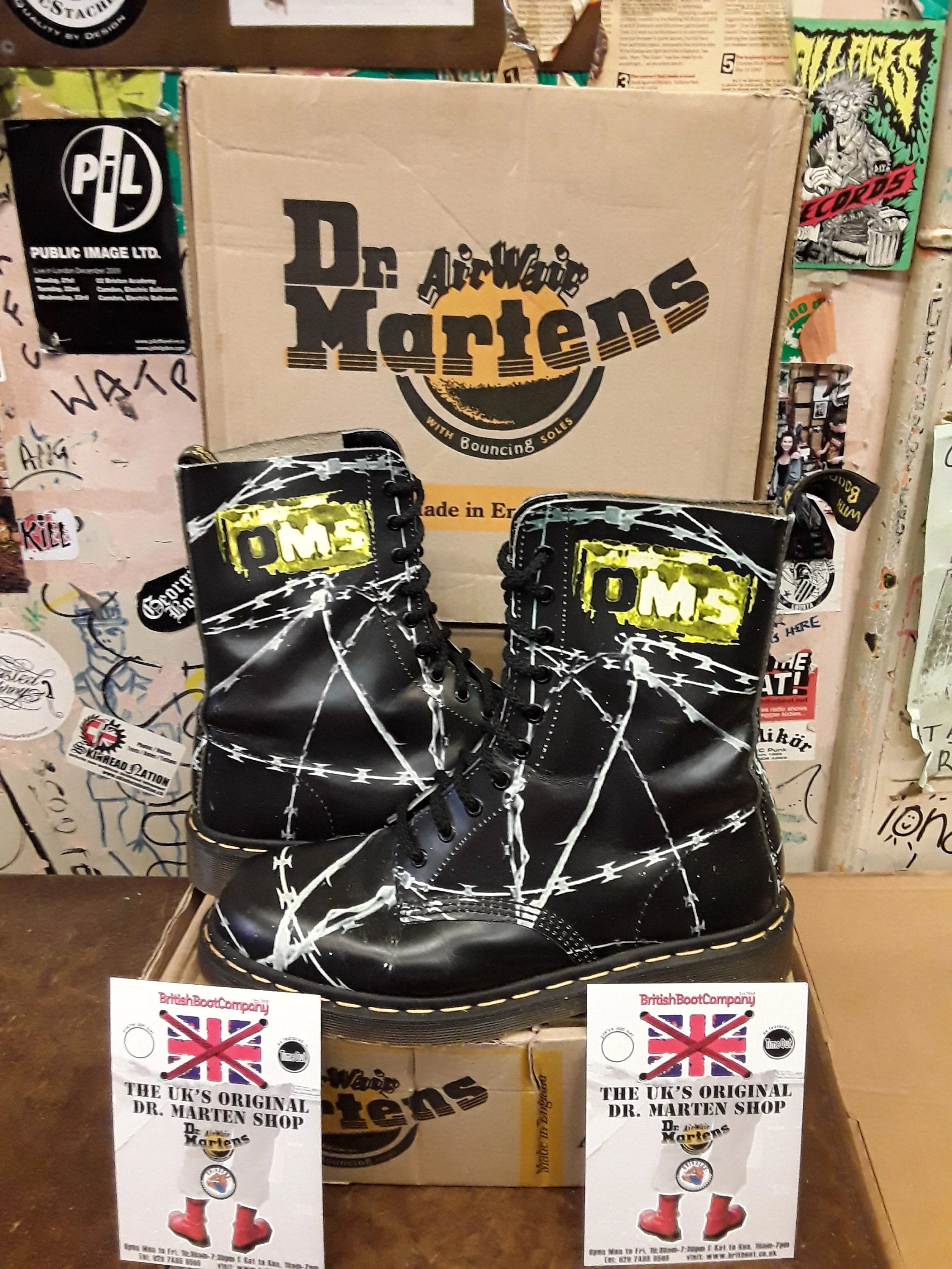 Dr Martens 1490 Made in England Black Barbed Wire Size 9.5