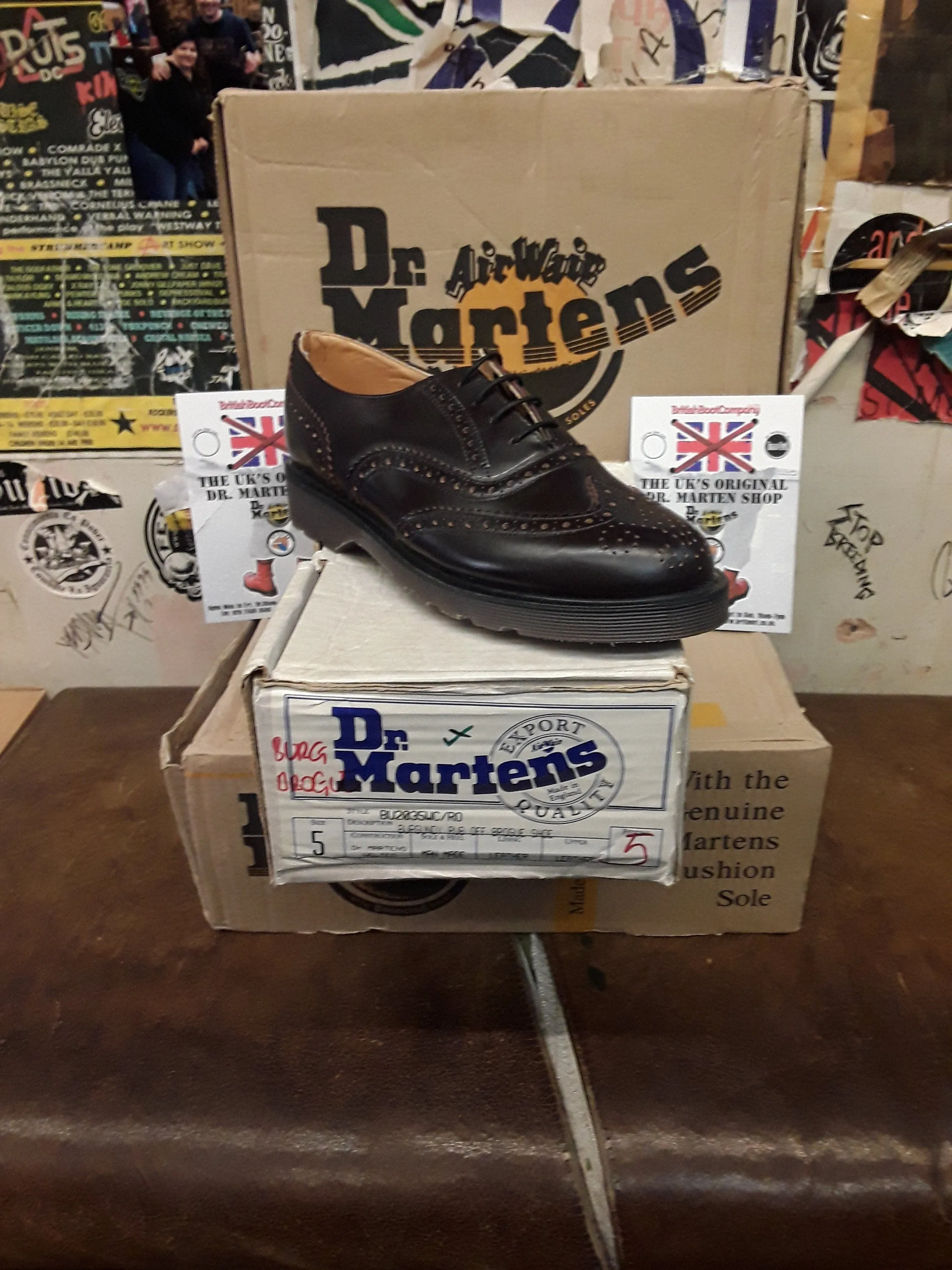 Dr Martens (2035) Made in England Brogue BURGUNDY VARIOUS SIZES