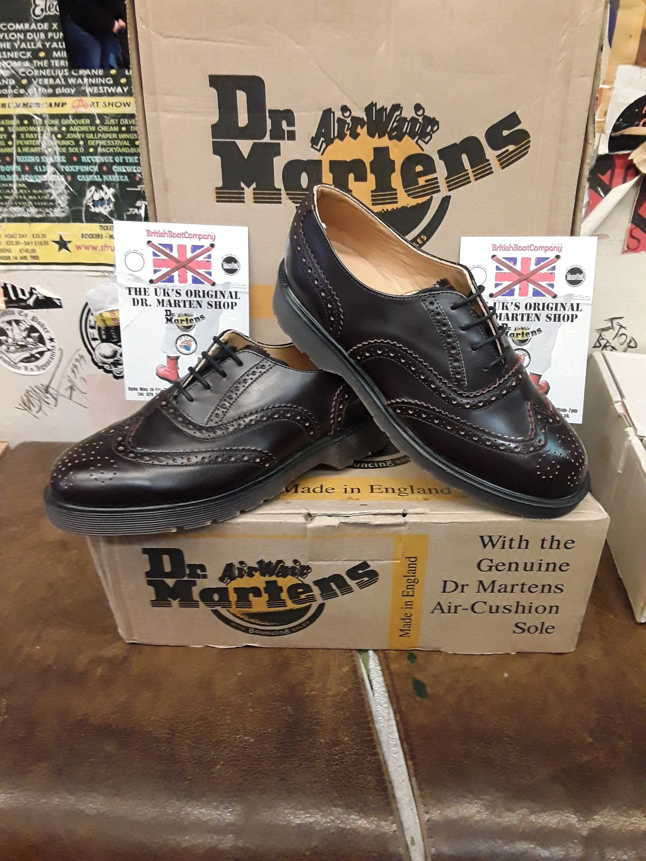 Dr Martens (2035) Made in England Brogue BURGUNDY VARIOUS SIZES