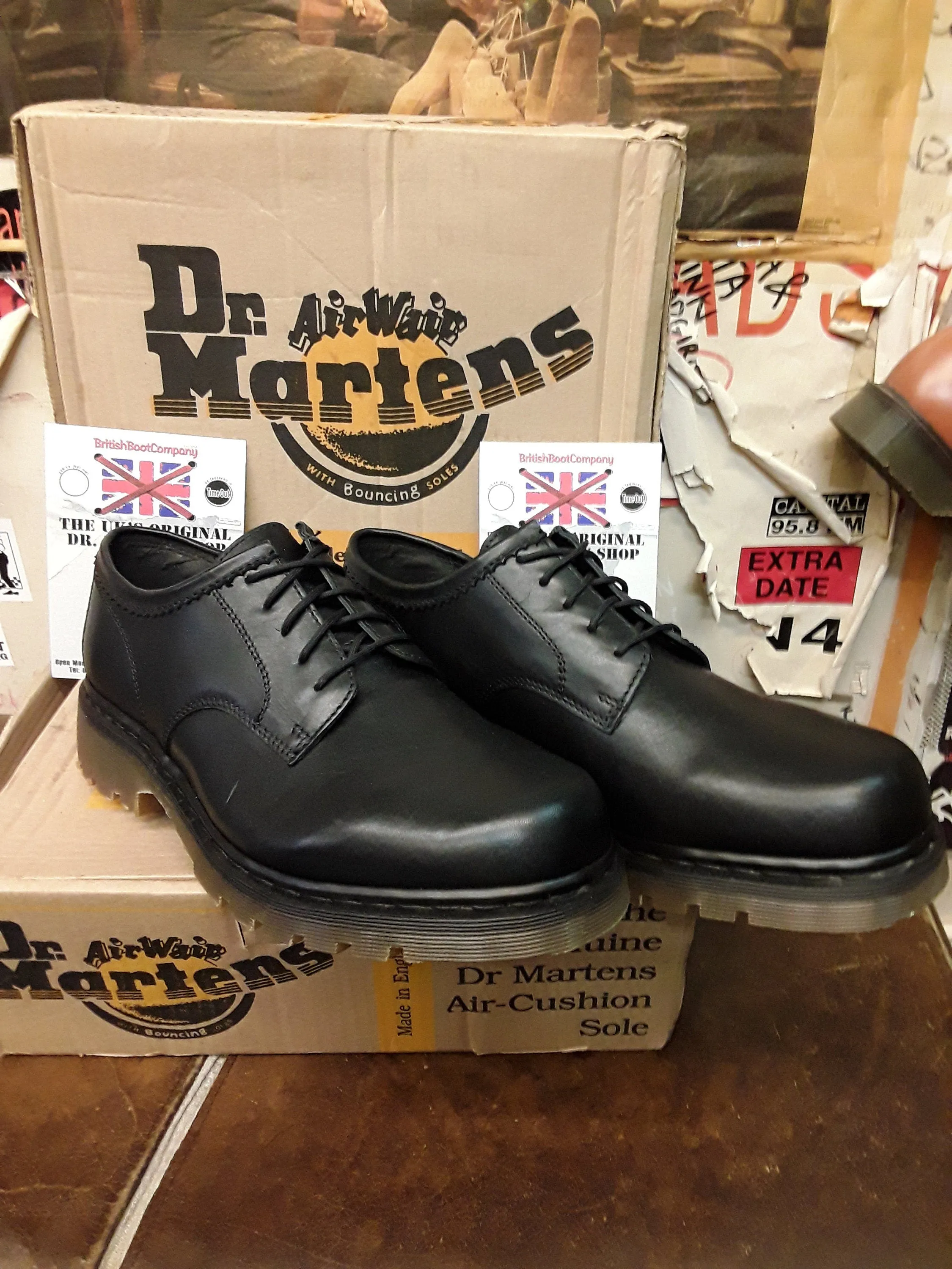 Dr Martens 2a31 Made in England Black 5 Hole Size 12