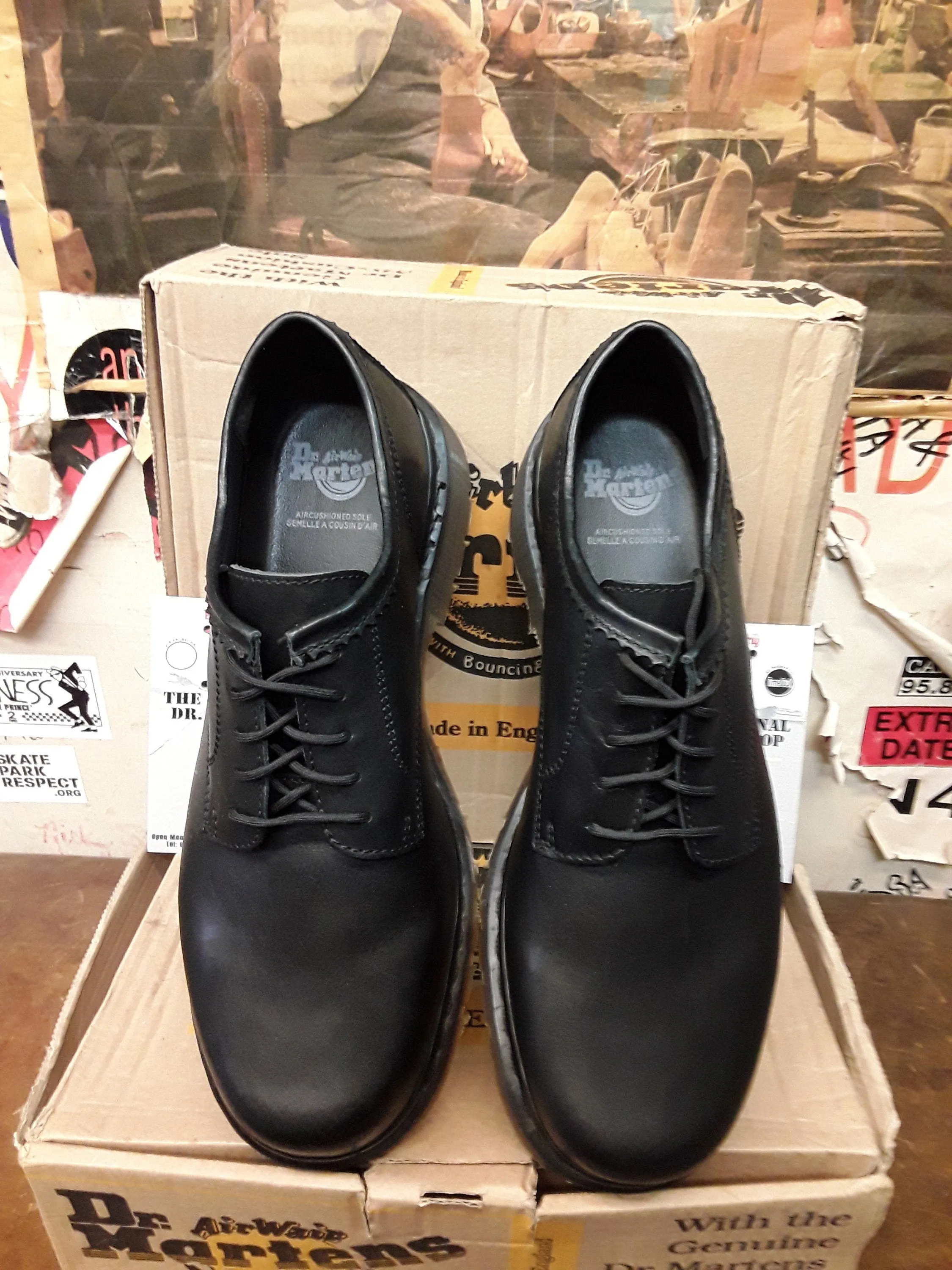 Dr Martens 2a31 Made in England Black 5 Hole Size 12