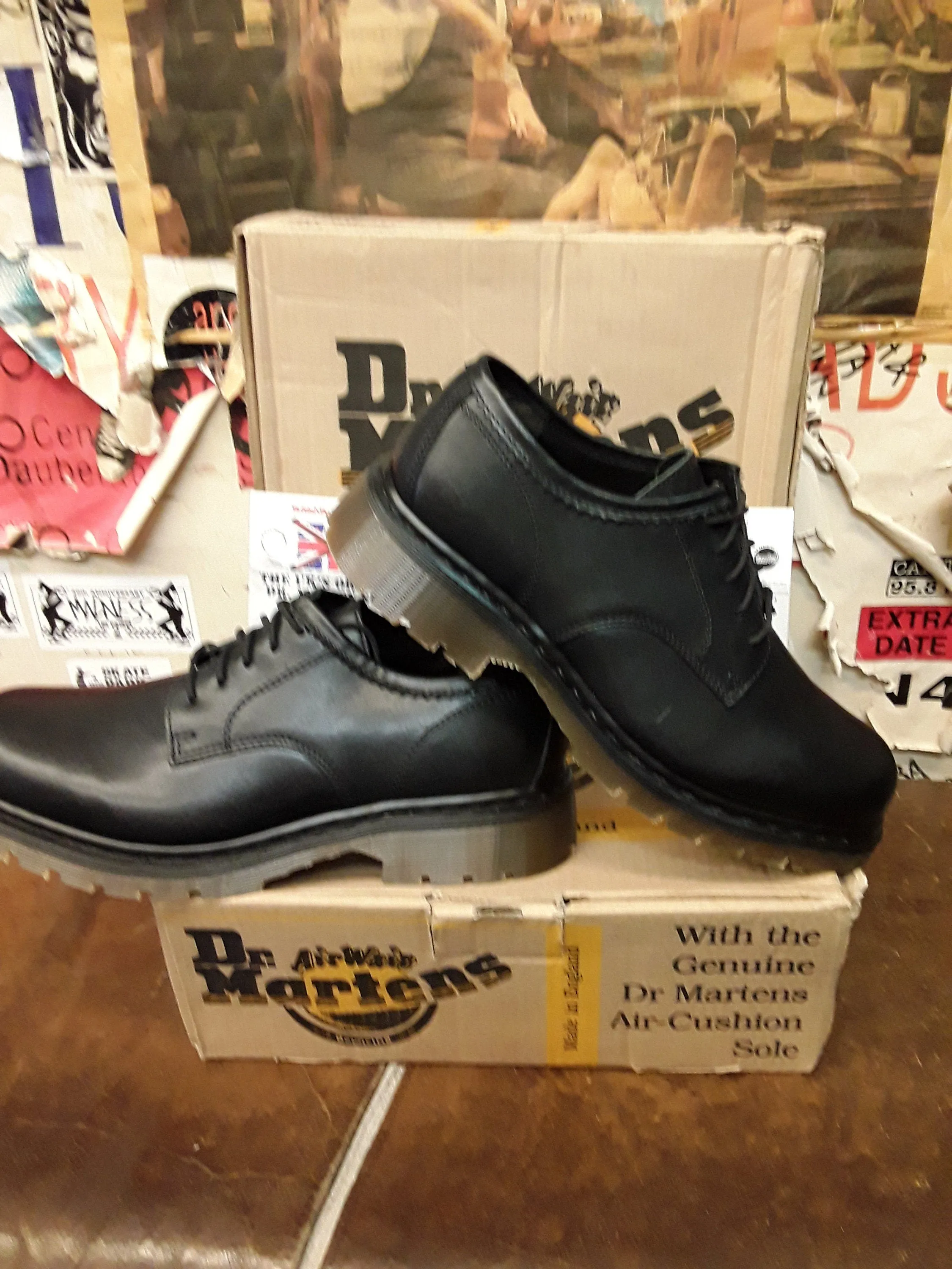 Dr Martens 2a31 Made in England Black 5 Hole Size 12