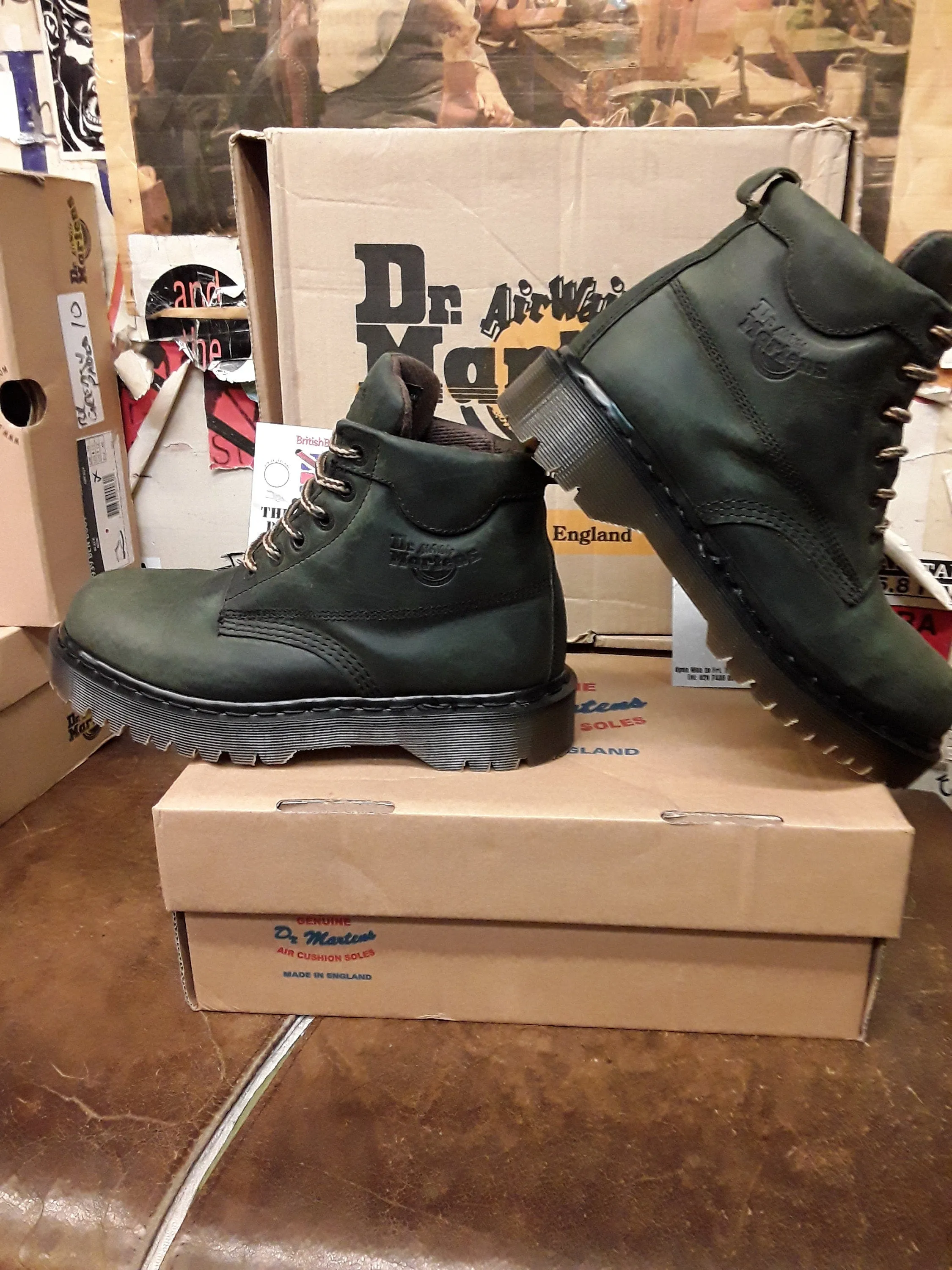 Dr Martens 8283 Forest Green Made in England Size 7