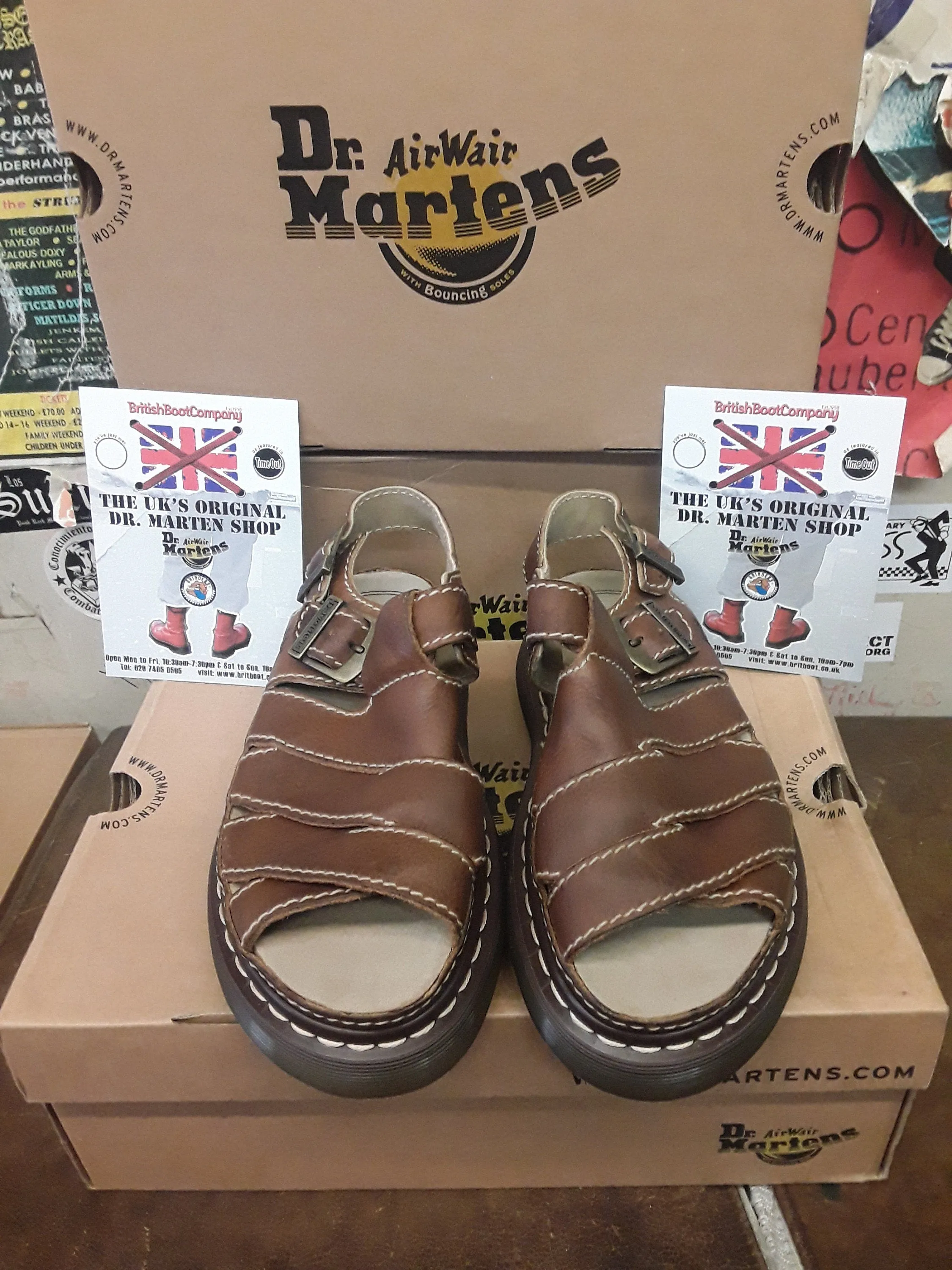 Dr Martens 8330 Dune Peanut Sandal Size 3