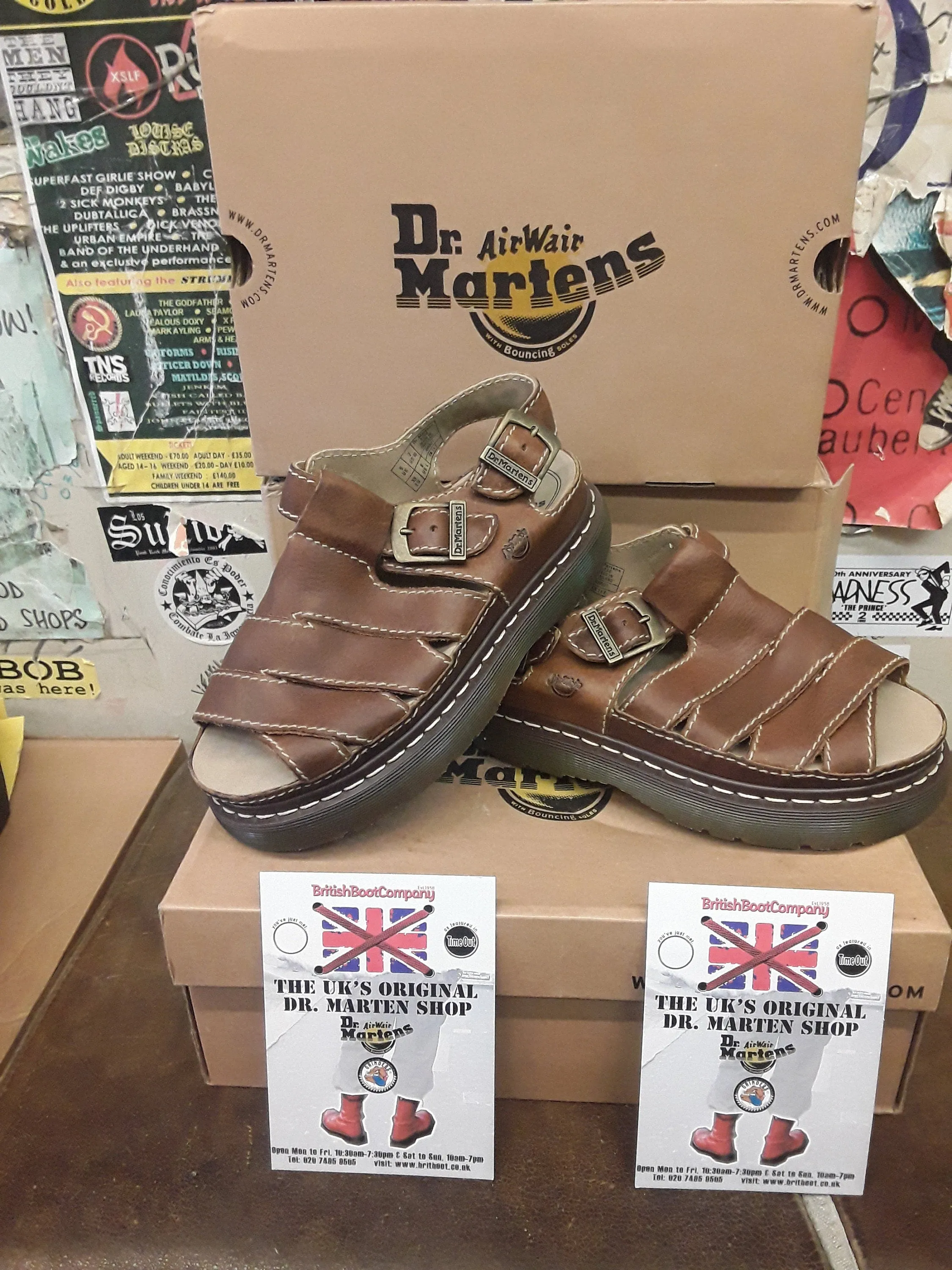 Dr Martens 8330 Dune Peanut Sandal Size 3