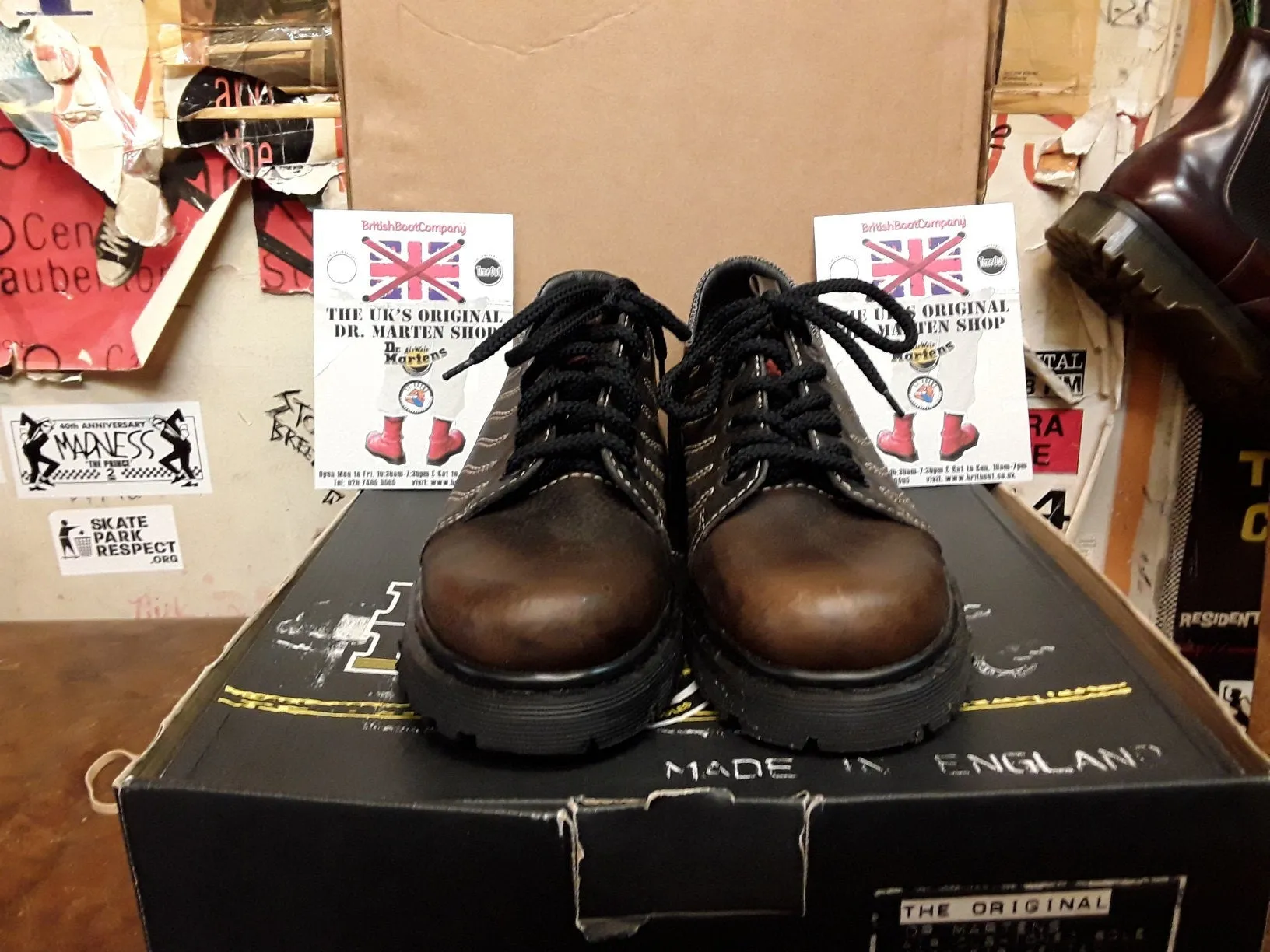 Dr Martens 9243 Bark Size 5 Made in England