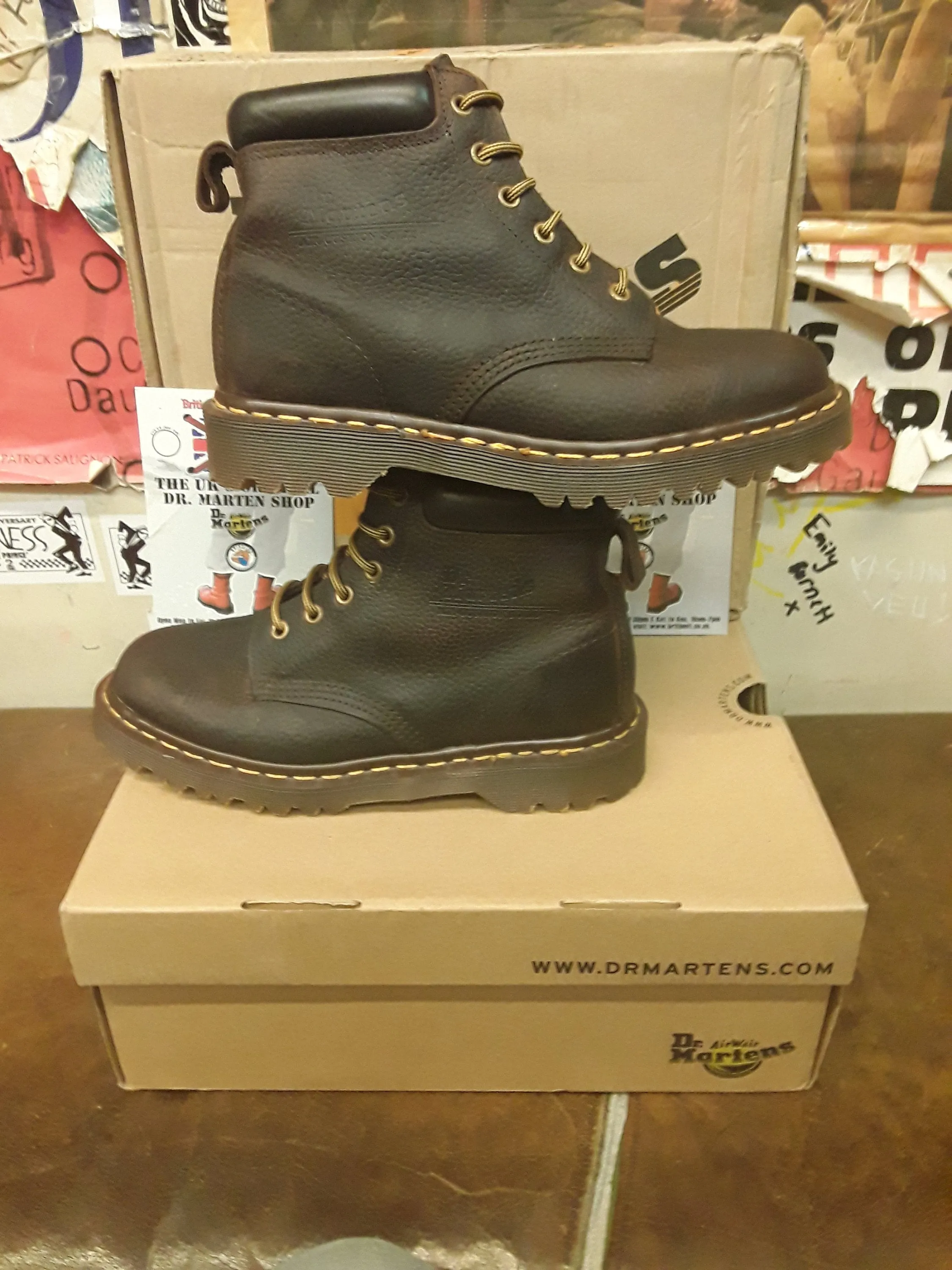 Dr Martens 939 Made in England Brown Mountain Bear Size 6