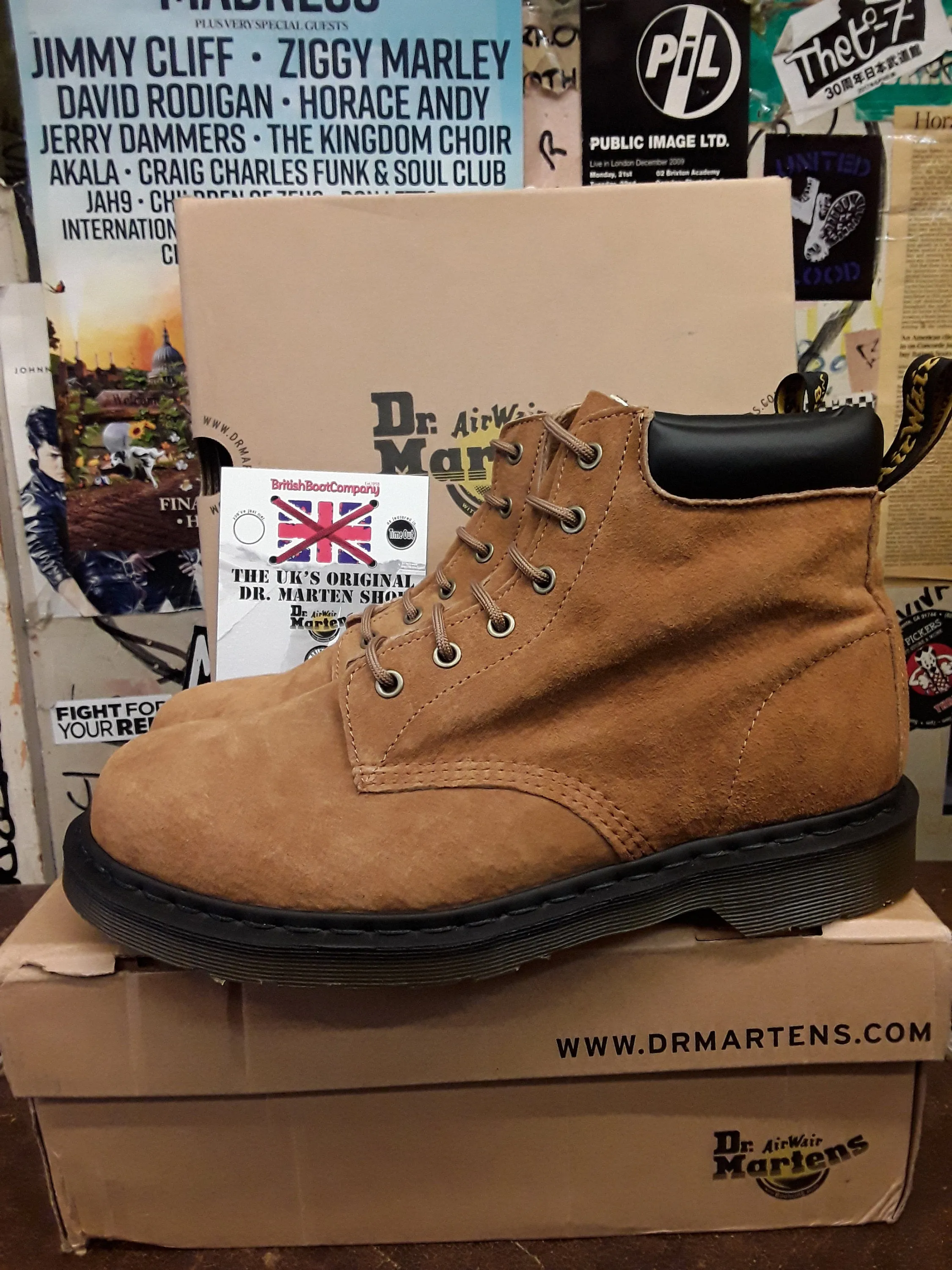 Dr Martens Tan Nubuck 6 hole Size 9,  limited Edition,  very rare!