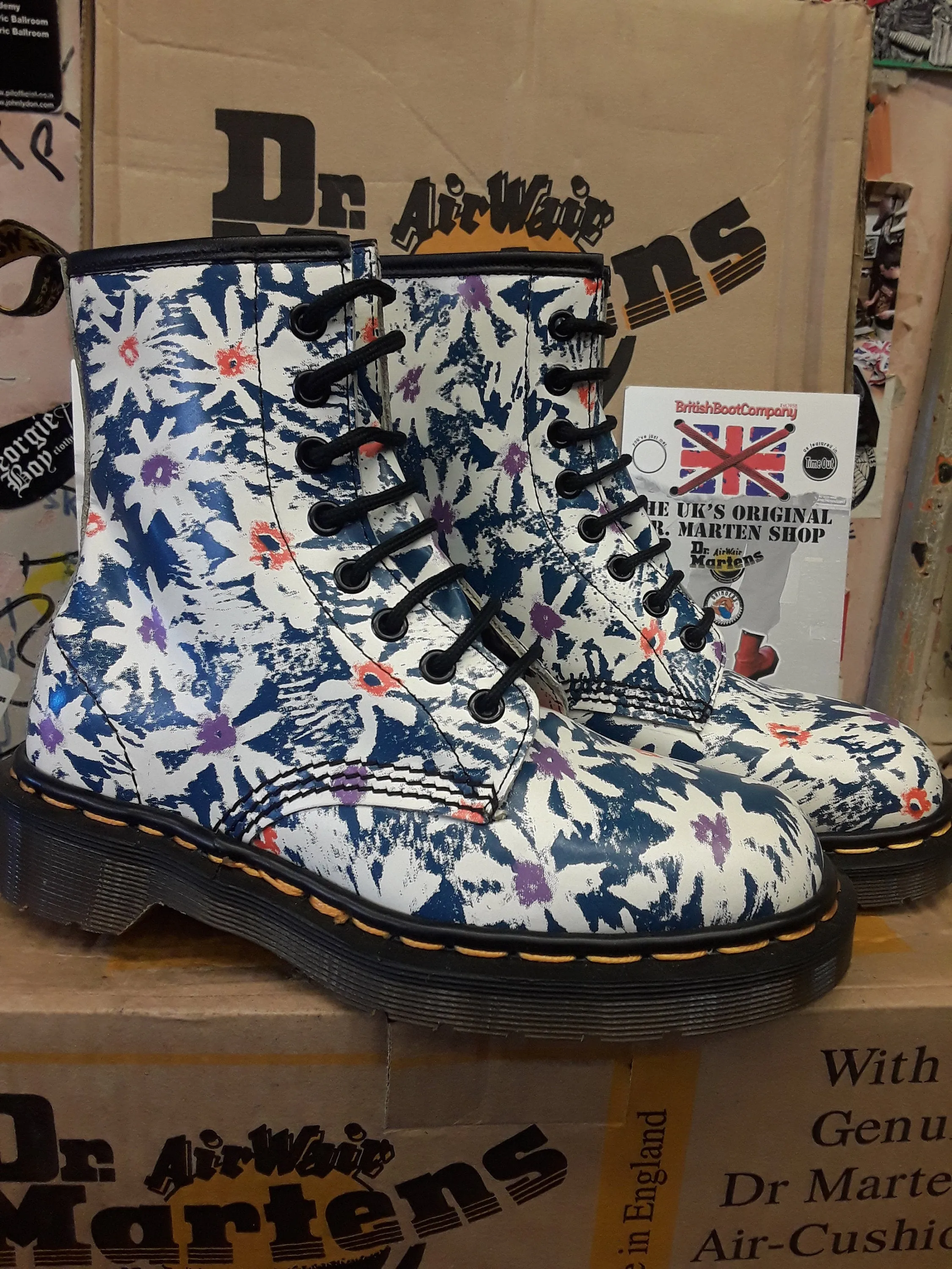 Dr Martens vintage Blue Dolphin Meadow flowers 1460z ,Made in England Size 3