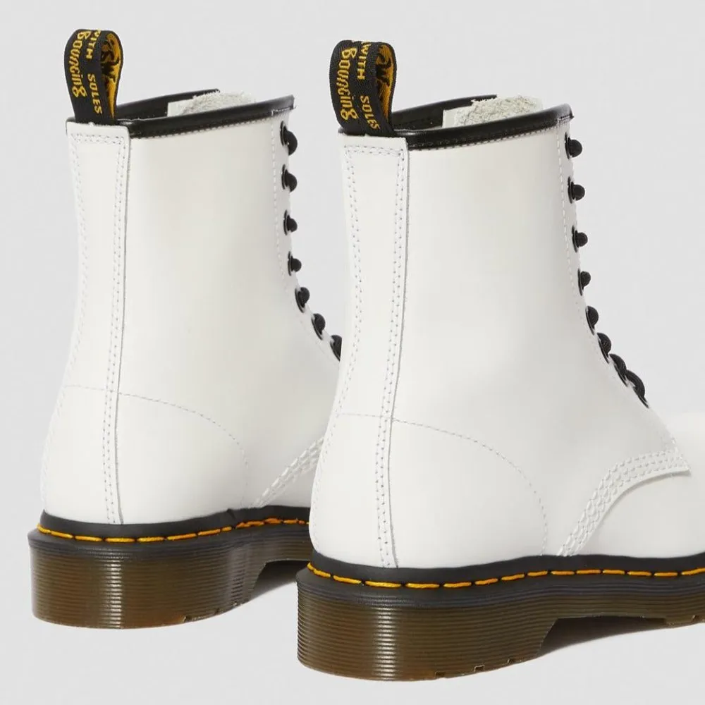 Dr. Martens Women's 1460 Smooth - White