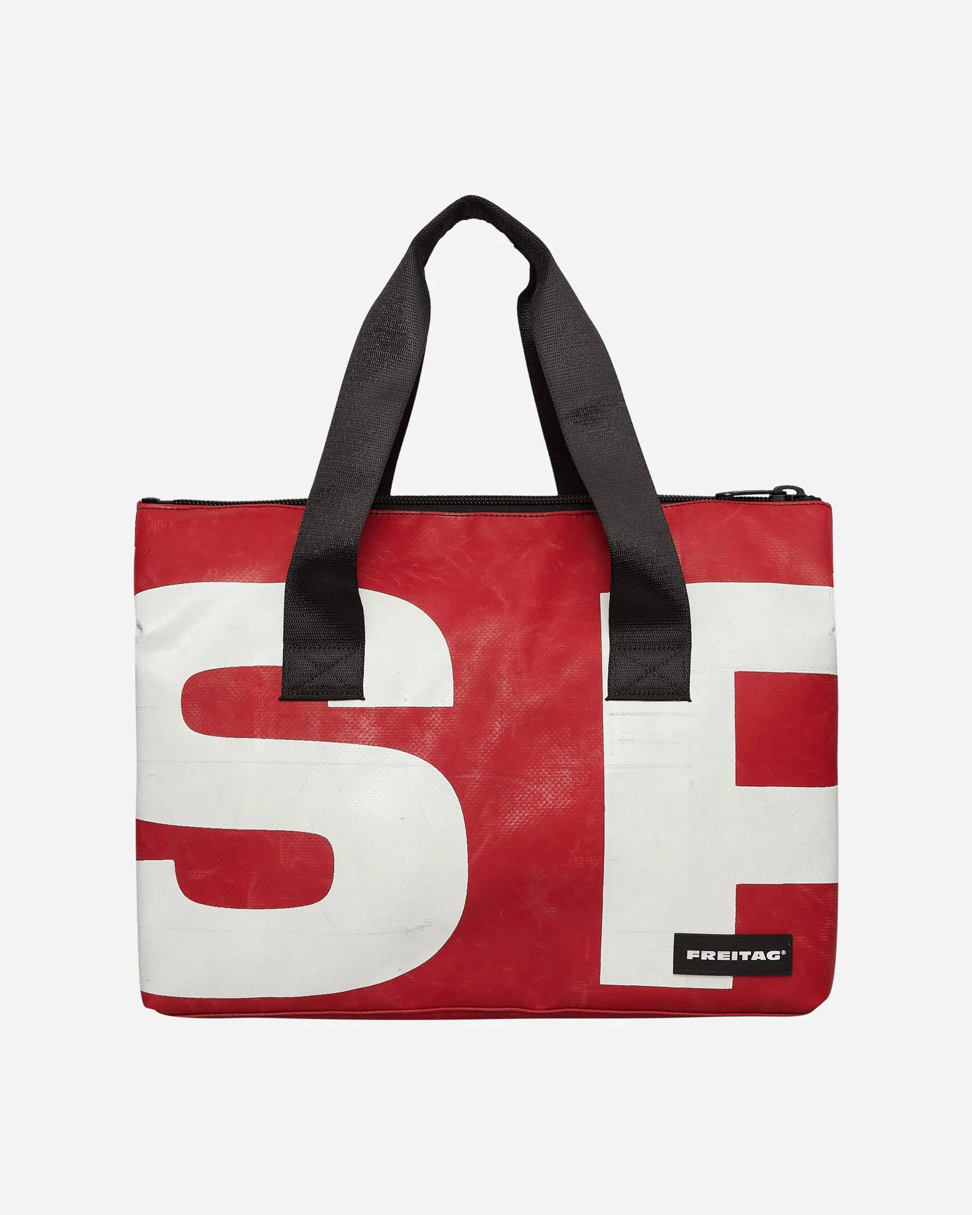 F45 Lois Sports Bag Red / White