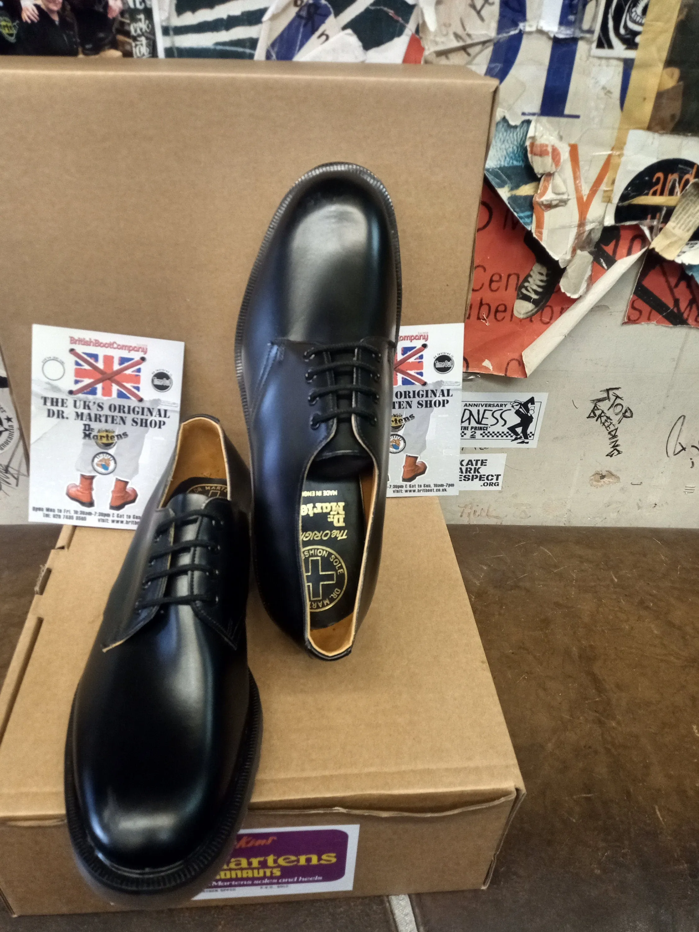 Hawkins Dr Martens 4 Eyelet Made in England Black Shoe Size 8