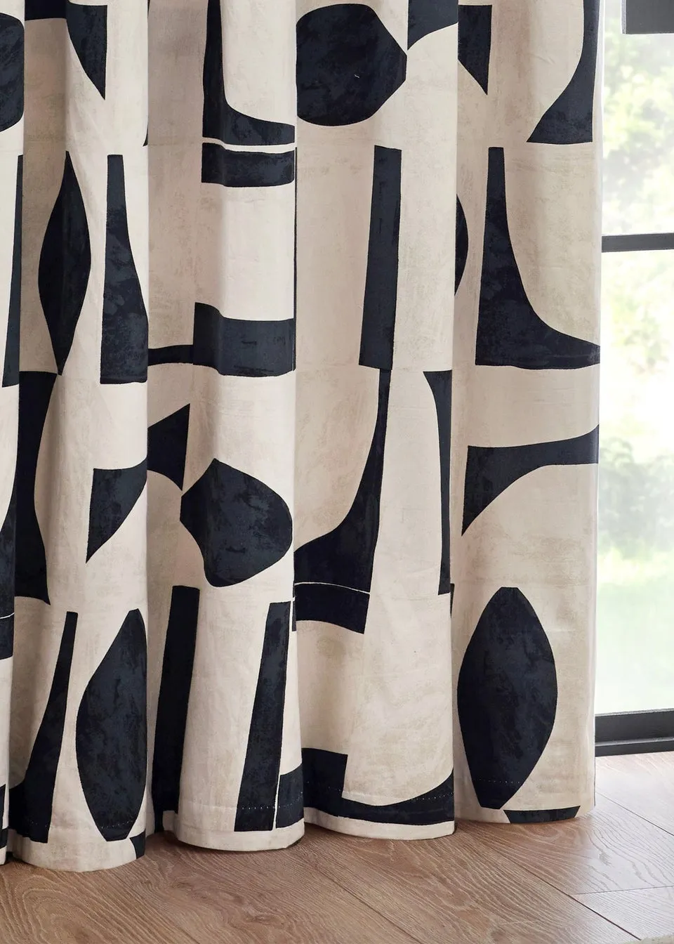 Hoem Carro Abstract Eyelet Curtains