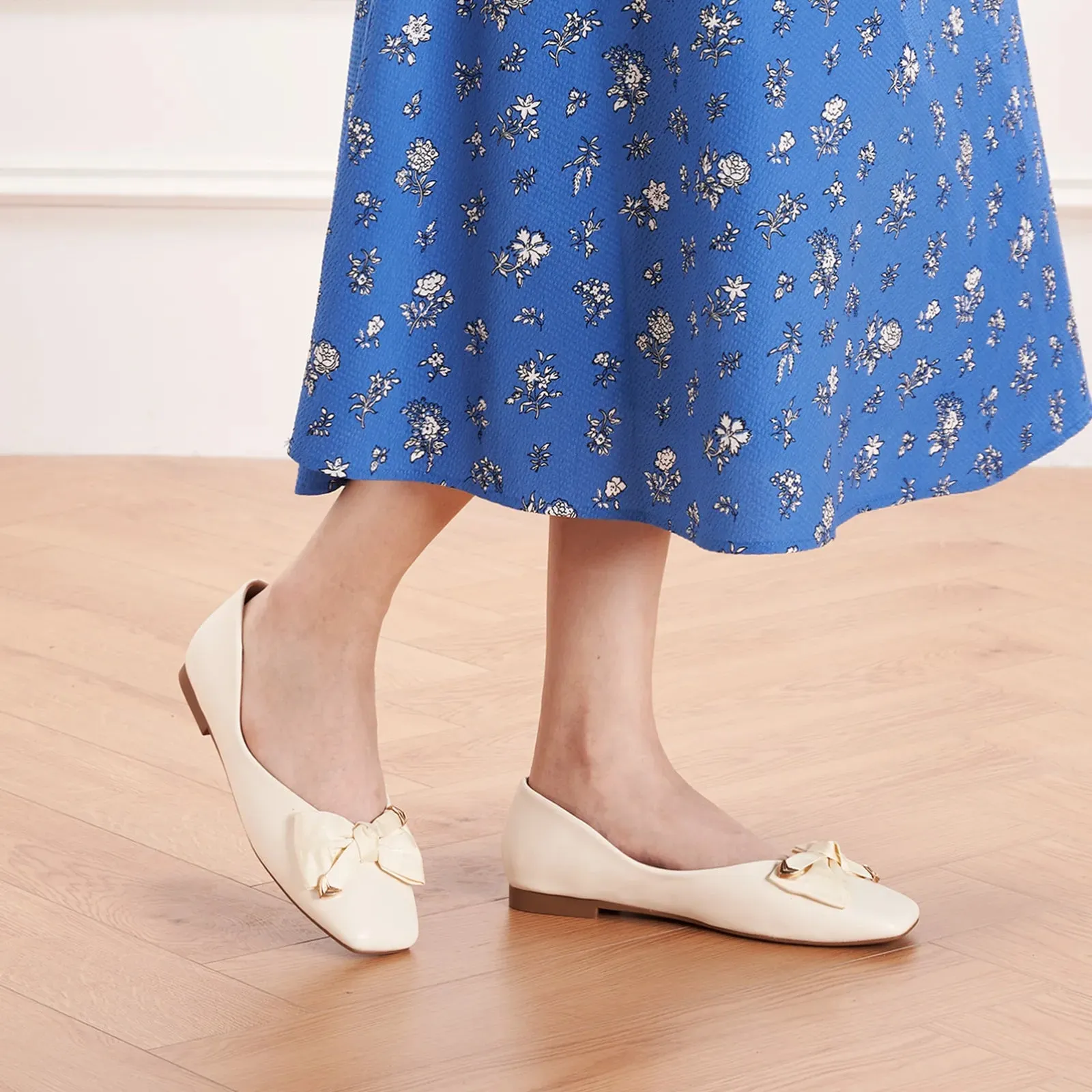 Metal Bow Ballerina Flats (Eva) White