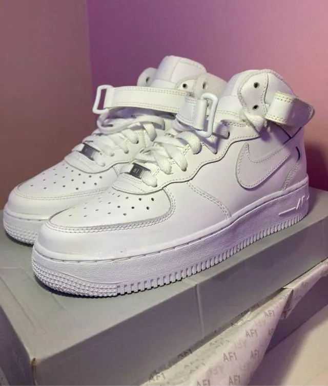 Nike Air Force 1 Mid GS Triple White