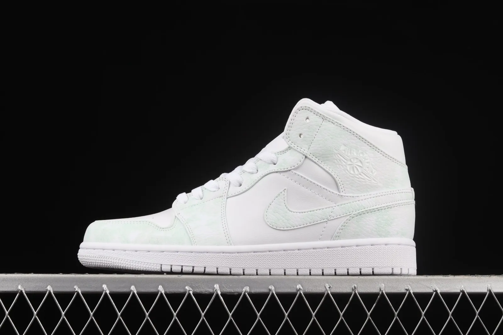 Nike Air Jordan 1 Mid Starry Sky Cream White 554725-130