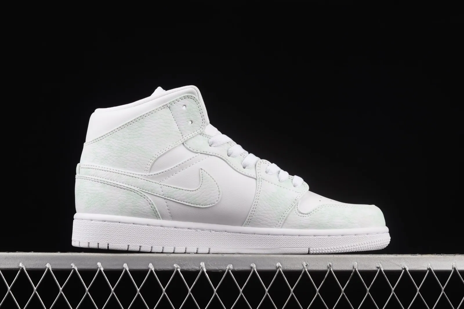 Nike Air Jordan 1 Mid Starry Sky Cream White 554725-130