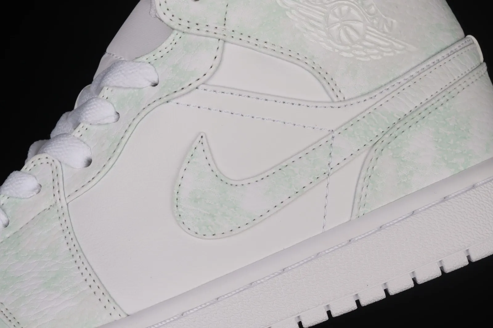 Nike Air Jordan 1 Mid Starry Sky Cream White 554725-130