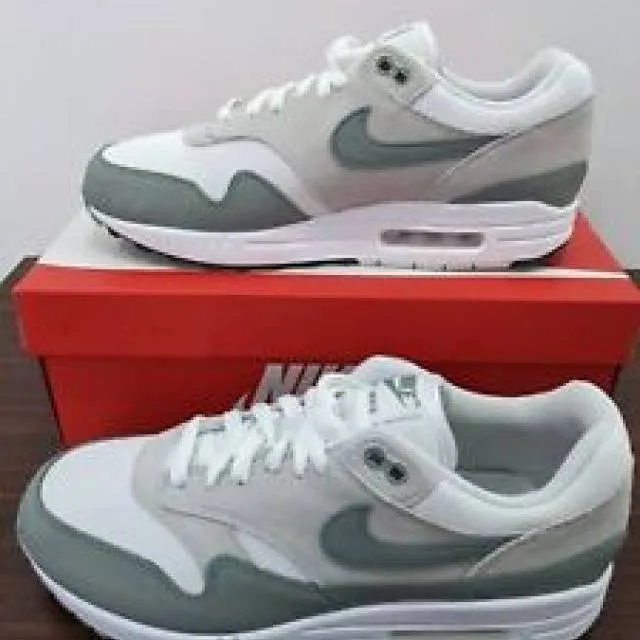 Nike Air Max 1 Mica Green