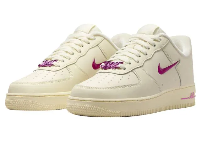 Nike WMNS Air Force 1 Low Just Do It Coconut Milk