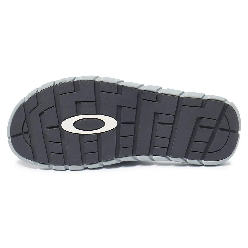 Oakley Operative 2.0 Golf Sandals 2023