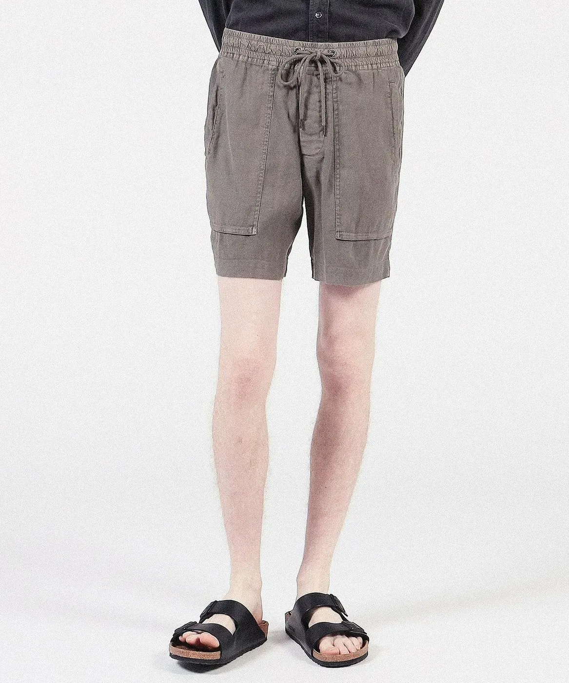 Patch Pocket Short-Black