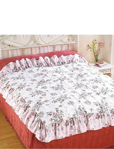 Rose Garden Quilted Eiderdown Style Quilt