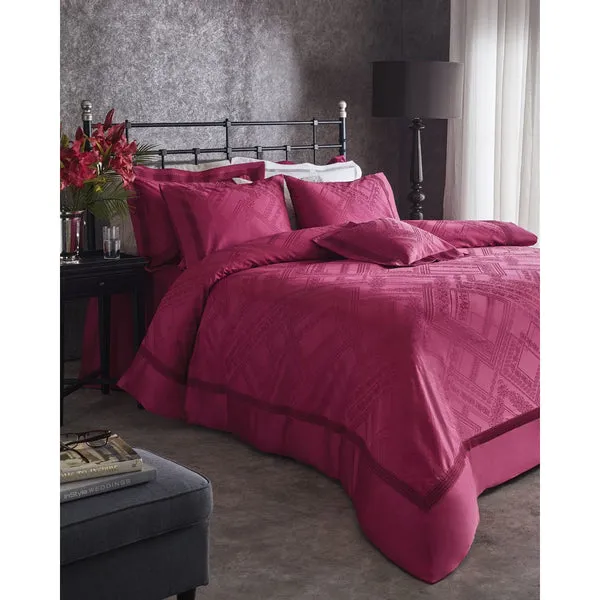 Valeron Valeria Quilt Cover Set Fuchsia