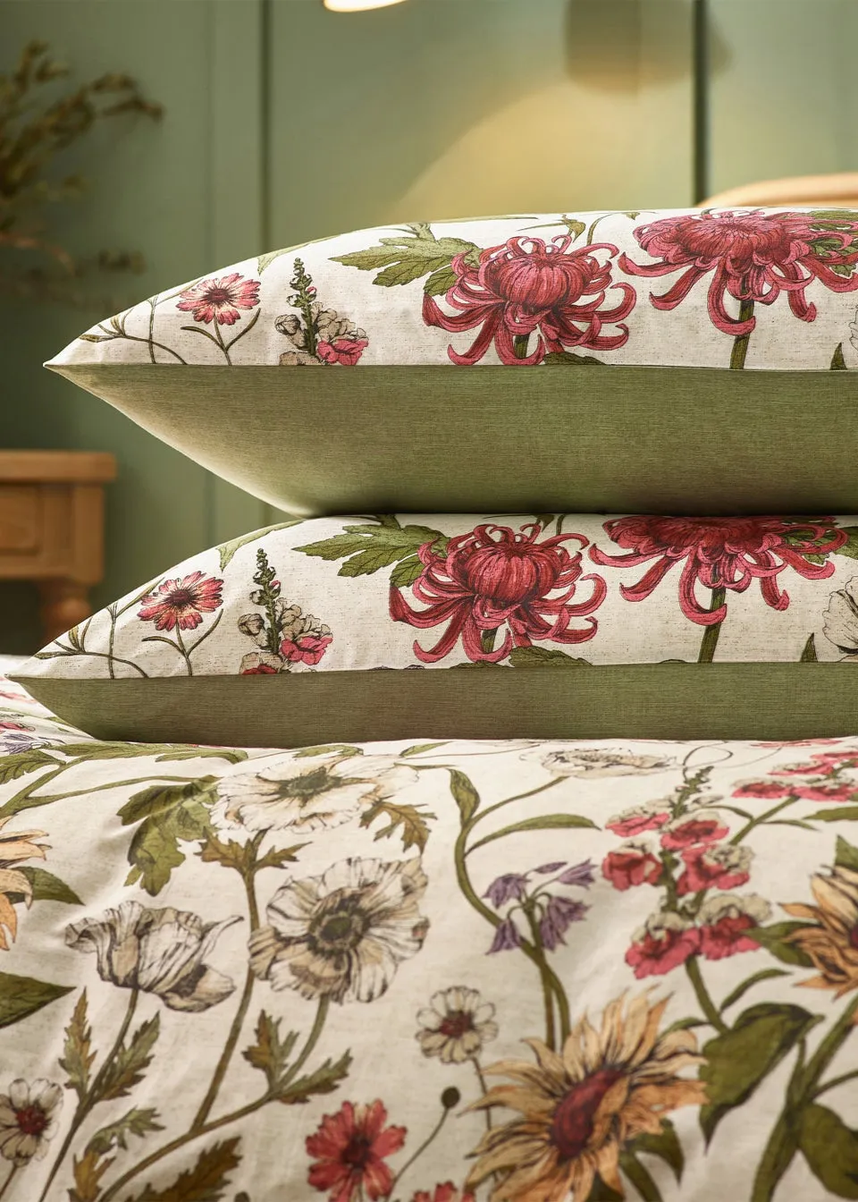 Wylder Nature Wallflower Traditional Floral Duvet Cover Set Natural