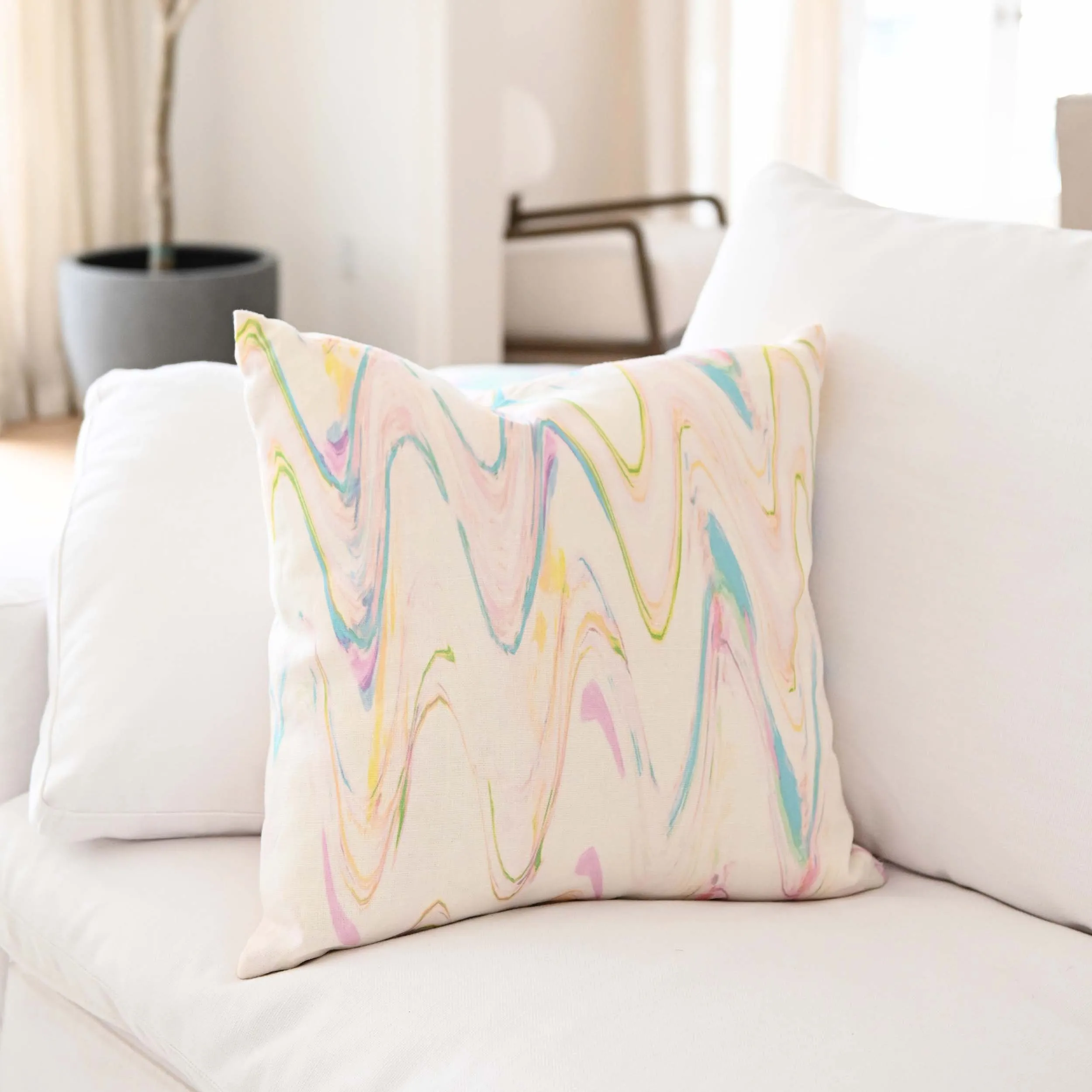 Zig Zag Pillow Pink