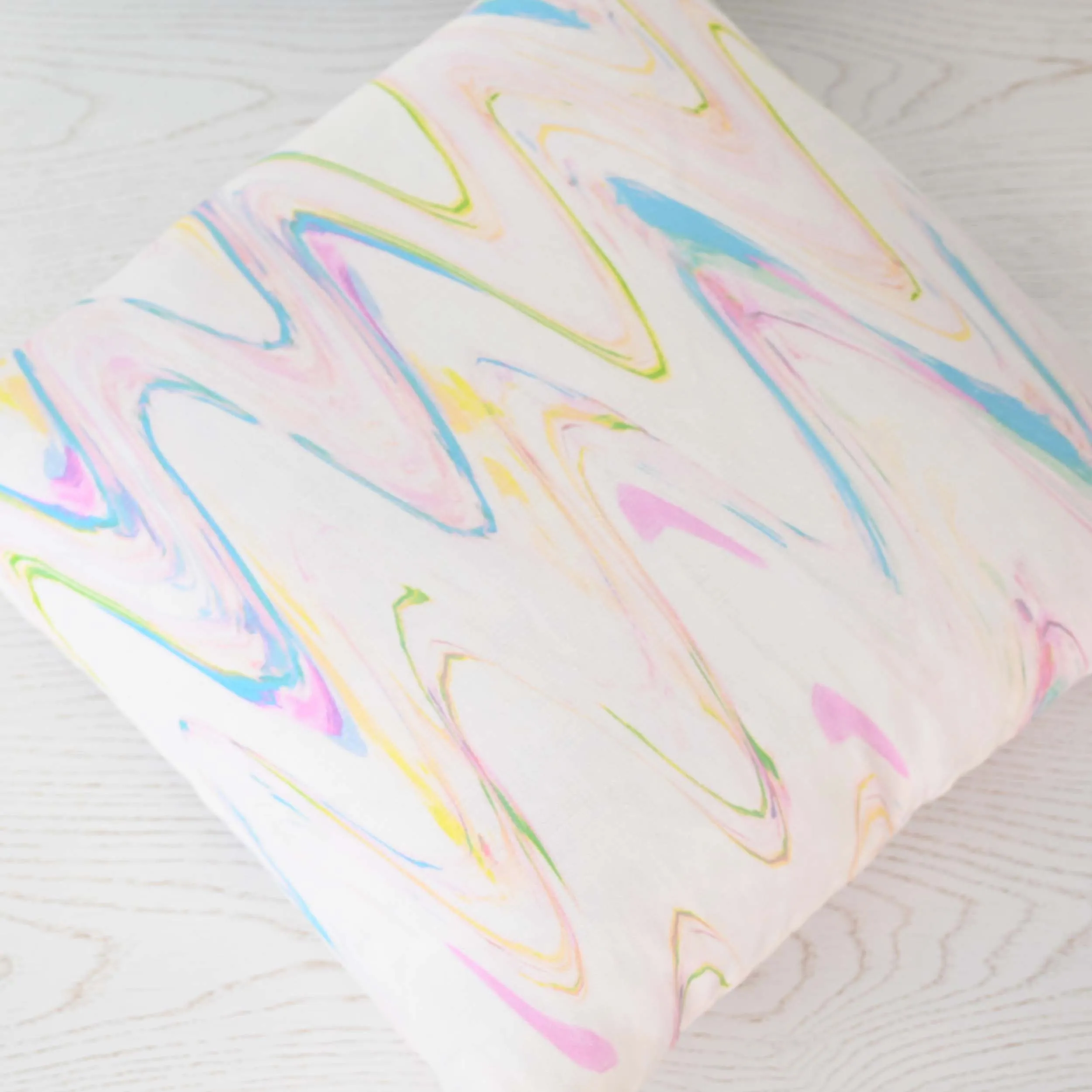 Zig Zag Pillow Pink